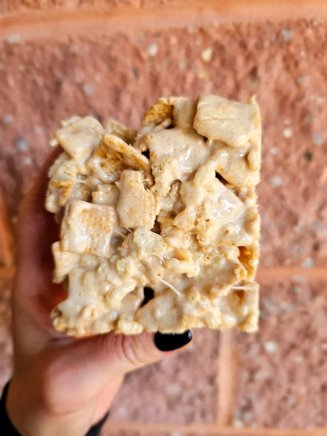 Marshmallowey Treat: Cinna-Crunch 