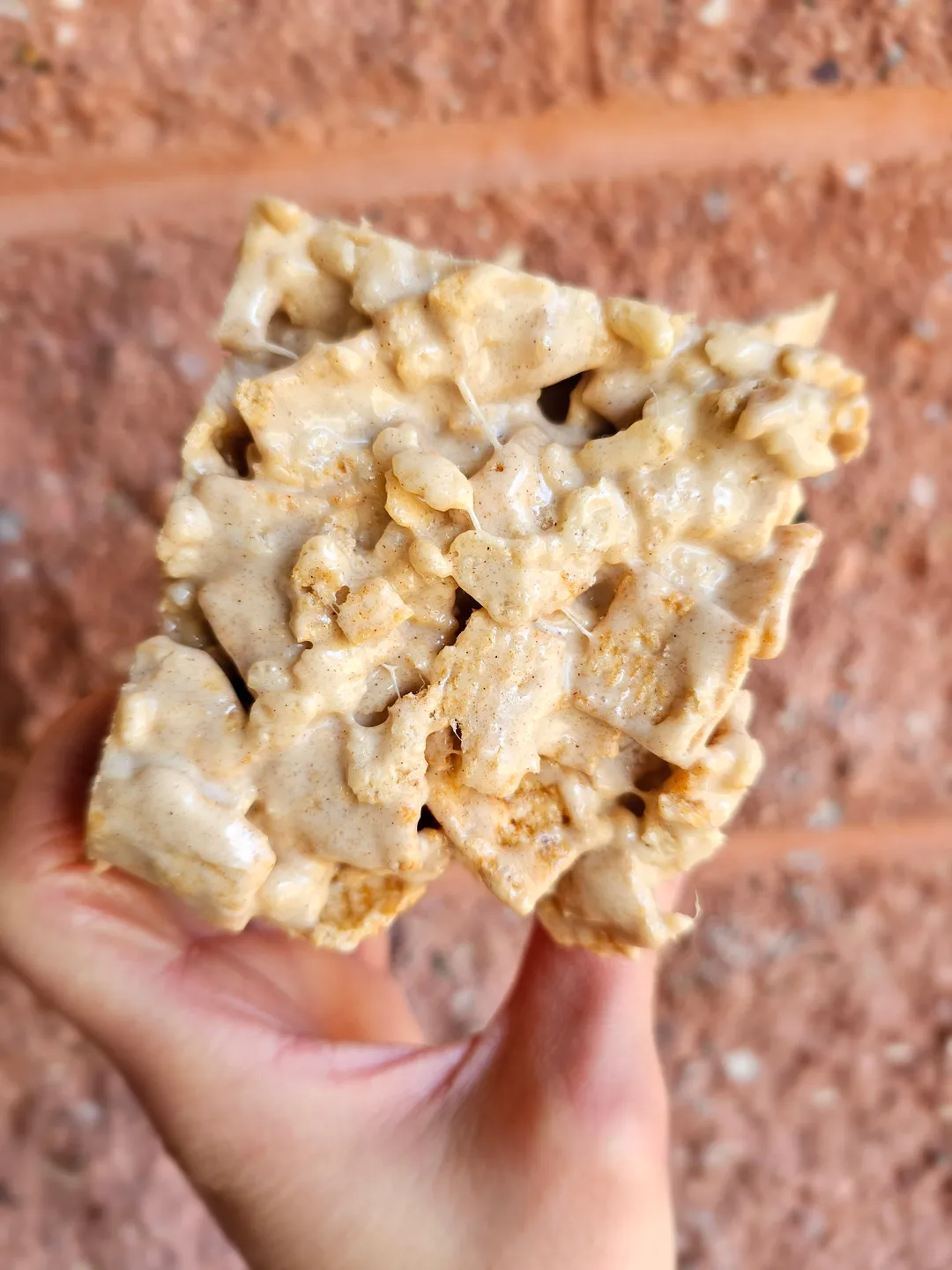 Marshmallowey Treat: Cinna-Crunch 