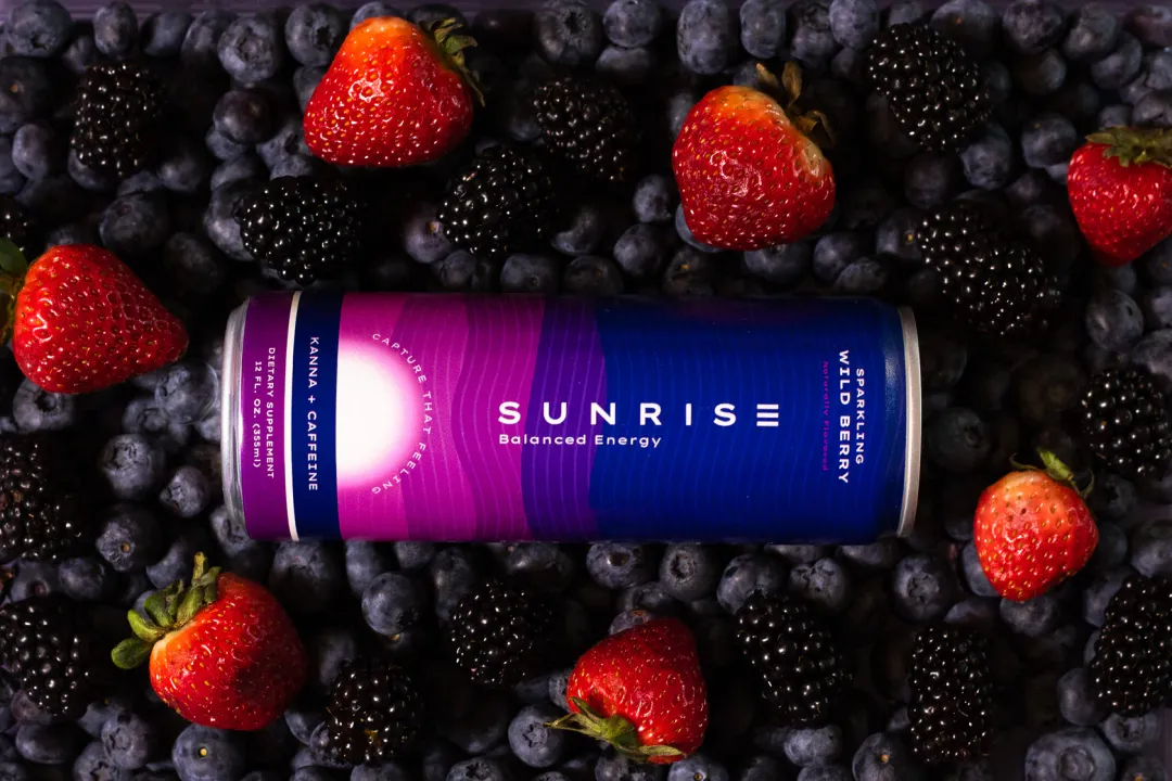Sunrise Sparkling Wild Berry