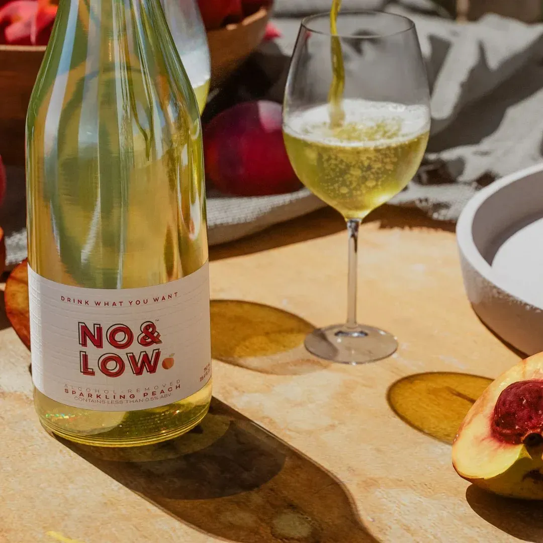 No & Low Sparkling Peach - NA Sparkling Peach Wine
