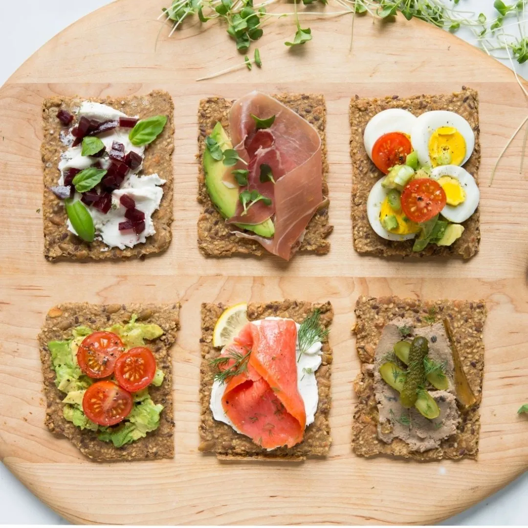 Variety Case Knekkebrød (4-flavors) • Crispbread • Organic Fresh Baked Vegan 