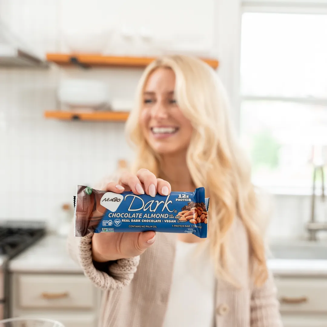 NuGo Dark Almond with Sea Salt Protein Bar