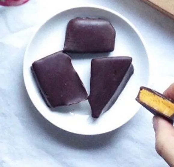 Nunu Chocolates Hokey Pokey (Sponge Candy) in Dark chocolate