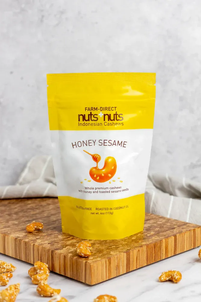 Honey Sesame Indonesian Roasted Cashews 4 Oz