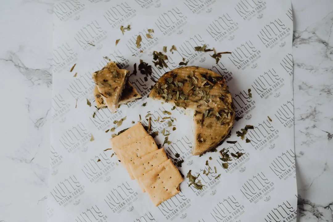 Aged with Wild Garlic 165g - Plant Based - Vegan