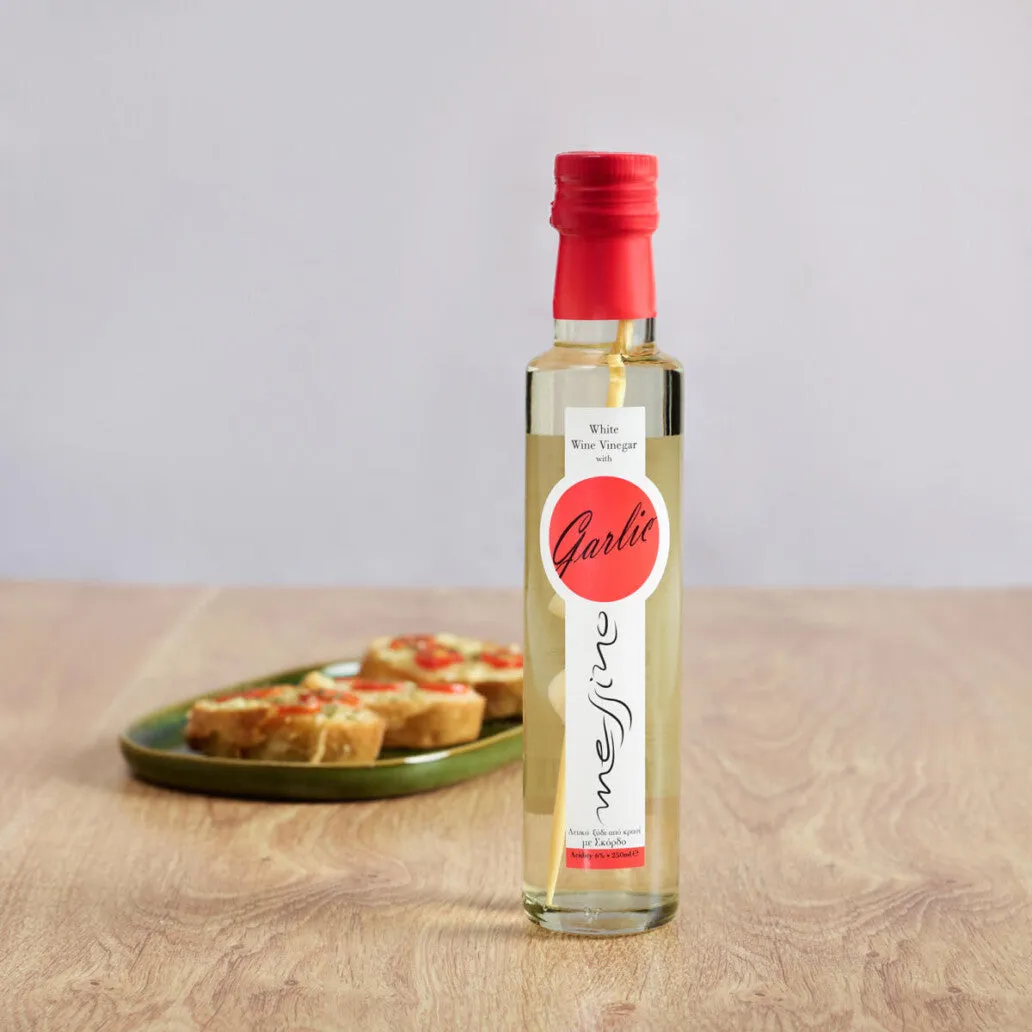 Messino White Wine Vinegar with Garlic, 250 ml