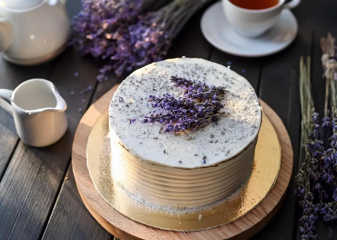 Lavender Sugar, Gourmet Sugar for Baking, Rimming Sugar for Cocktails, Coffee and Tea - Bulk 5 lb. Bag  