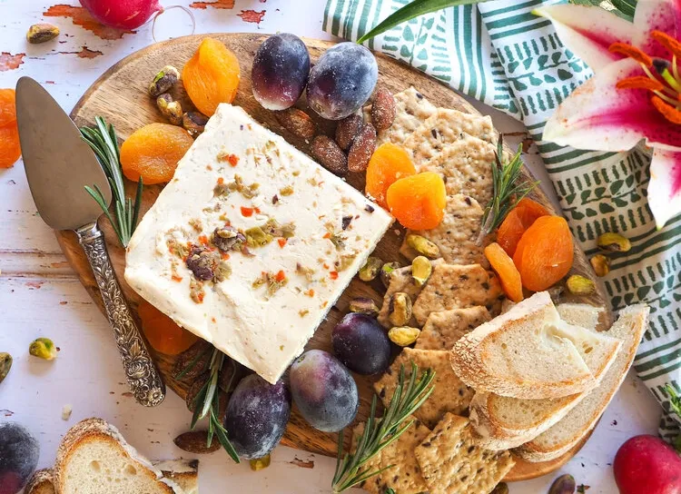 Olive Feta - Vegan Cheese