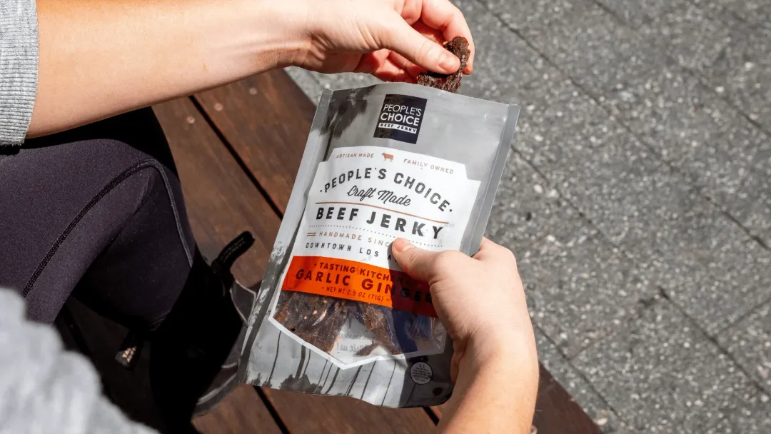 Tasting Kitchen - Garlic Ginger Beef Jerky - 2.5 OZ
