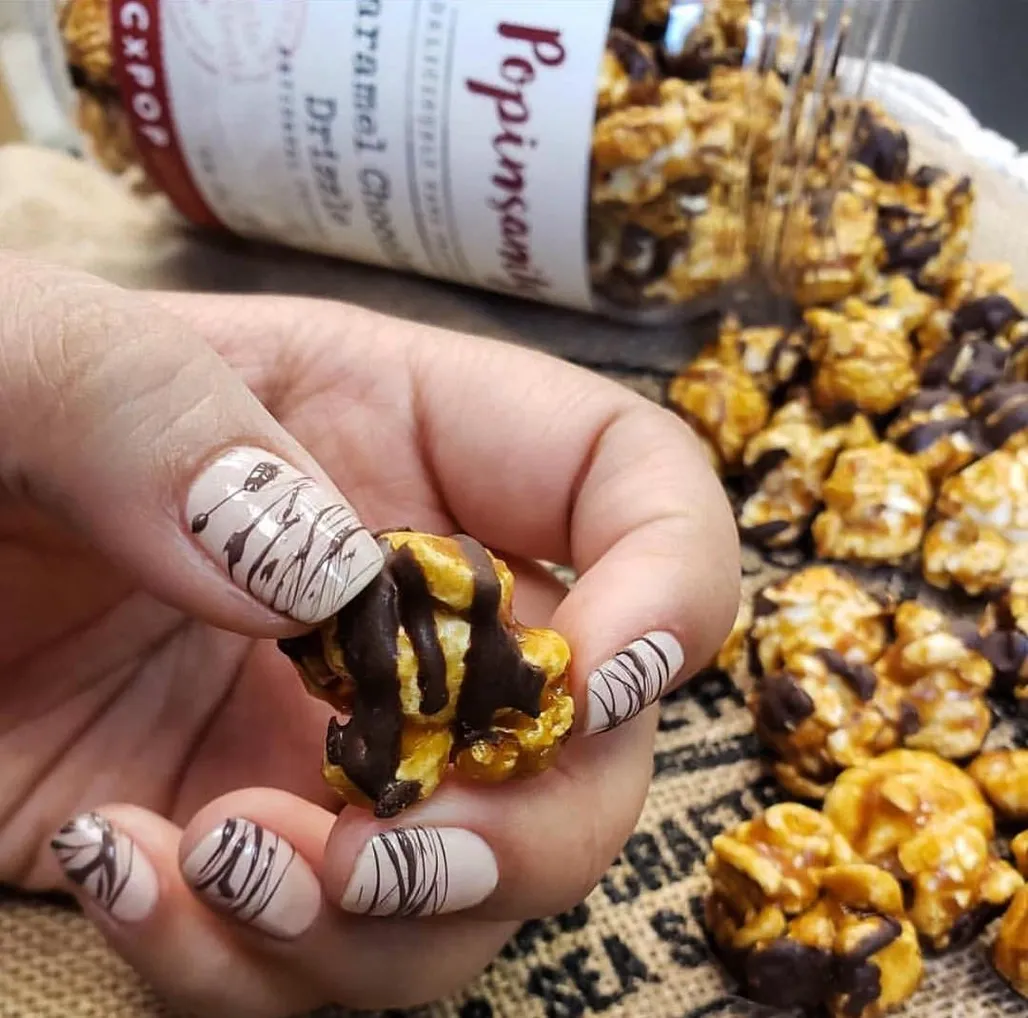 Caramel Chocolate Drizzle Gourmet Popcorn (6oz)
