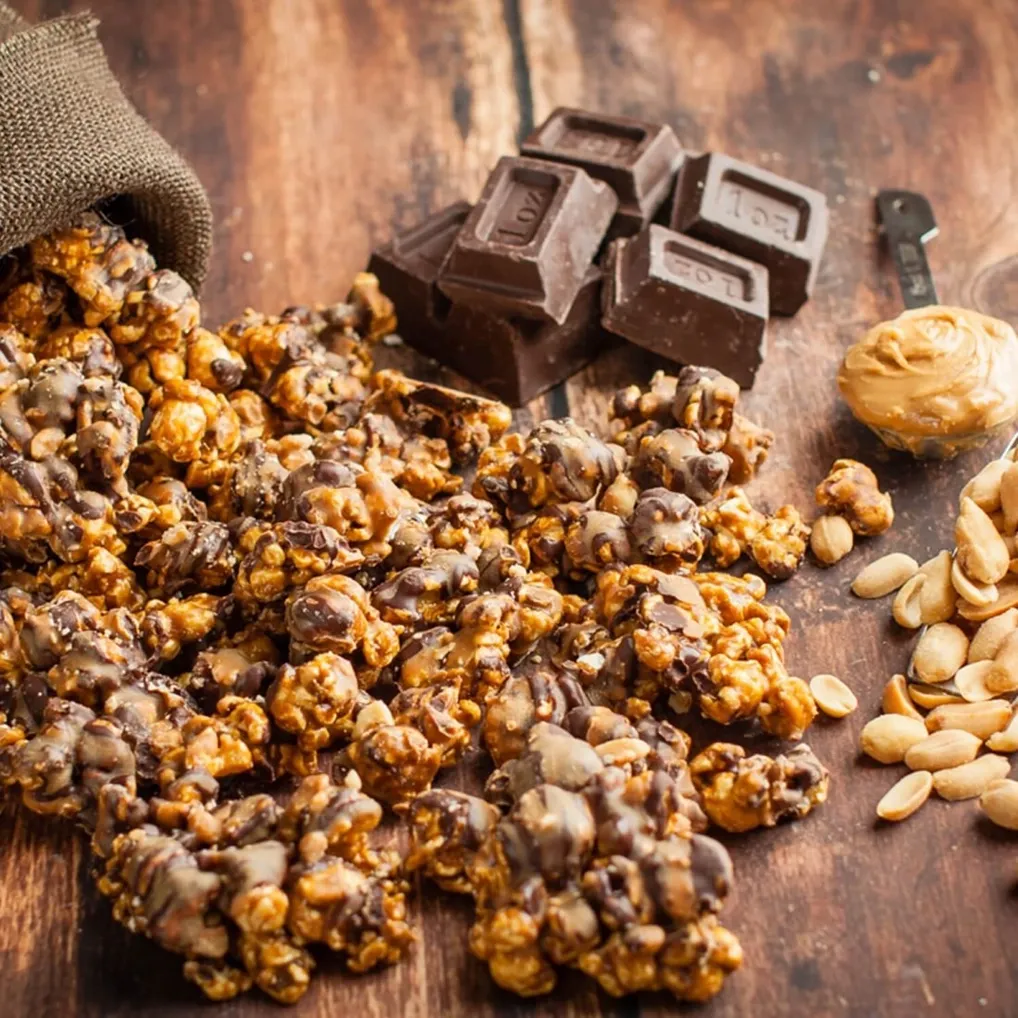Chocolate Peanut Butter Gourmet Popcorn (12oz)