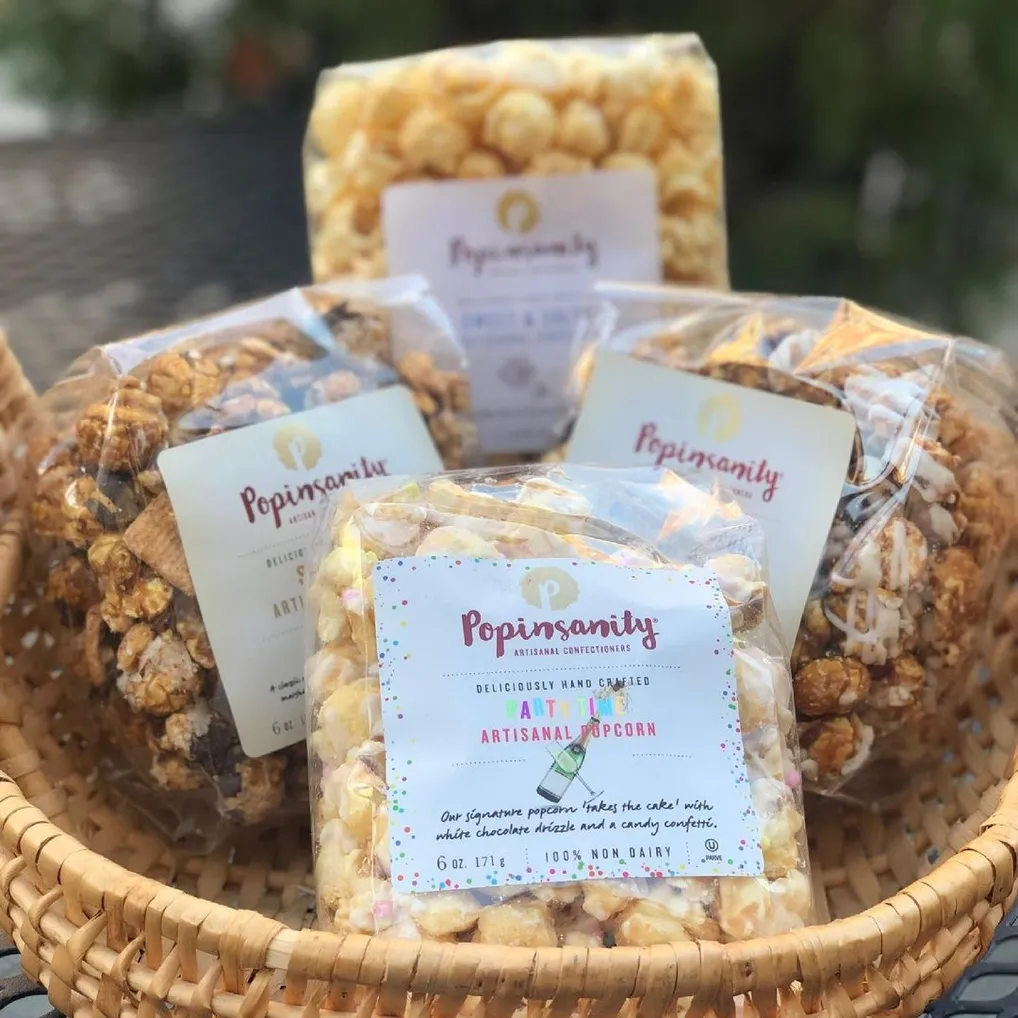 Gourmet Popcorn Sampler - 6 Top Flavors X 6 Medium Bags = 36 Bags
