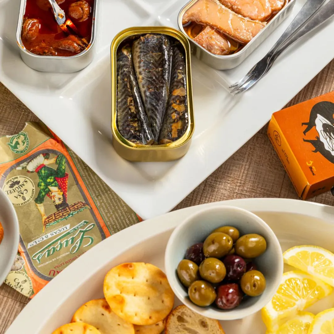 Conservas Santos Whole Mackerel in Olive Oil and Lemon