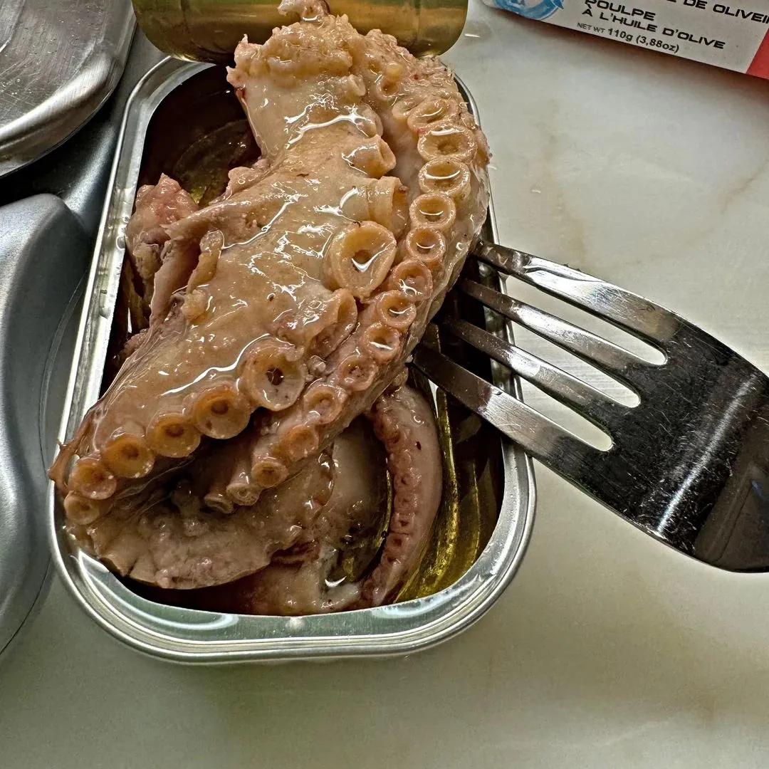 Luças Octopus in Olive Oil
