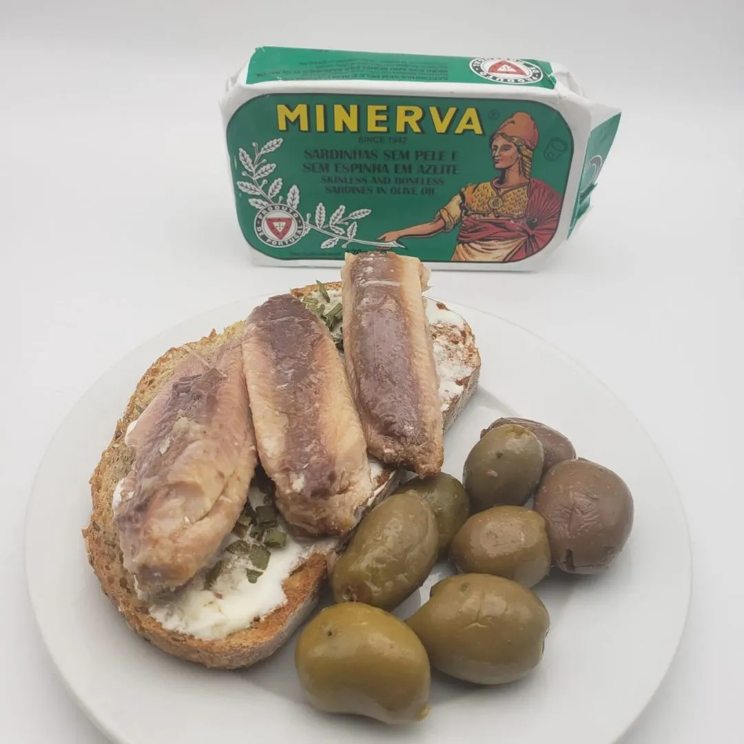 Minerva Skinless and Boneless Sardines in Olive Oil