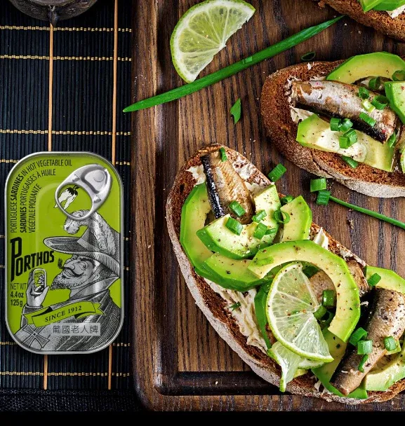Porthos Sardines in Hot Vegetable Oil-125gr