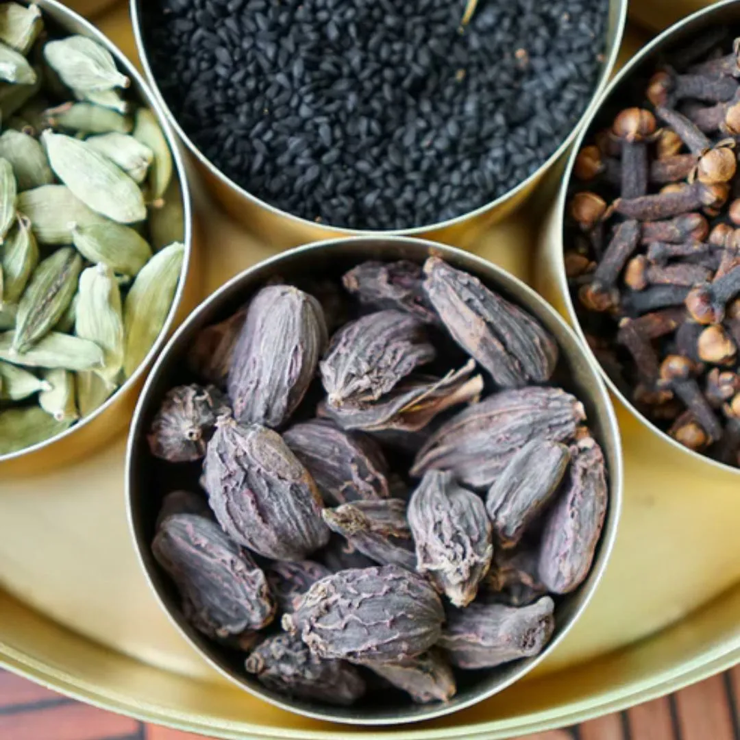 Black Cardamom Whole Pods, Certified Organic