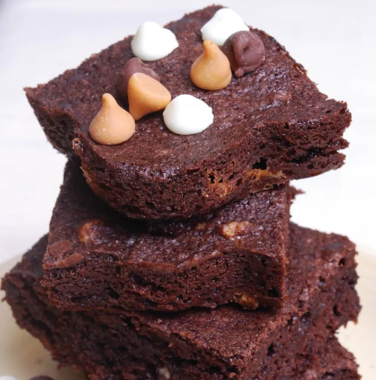 Million $ Brown Mix-White Choc/Peanut Butter and Choc Chips
