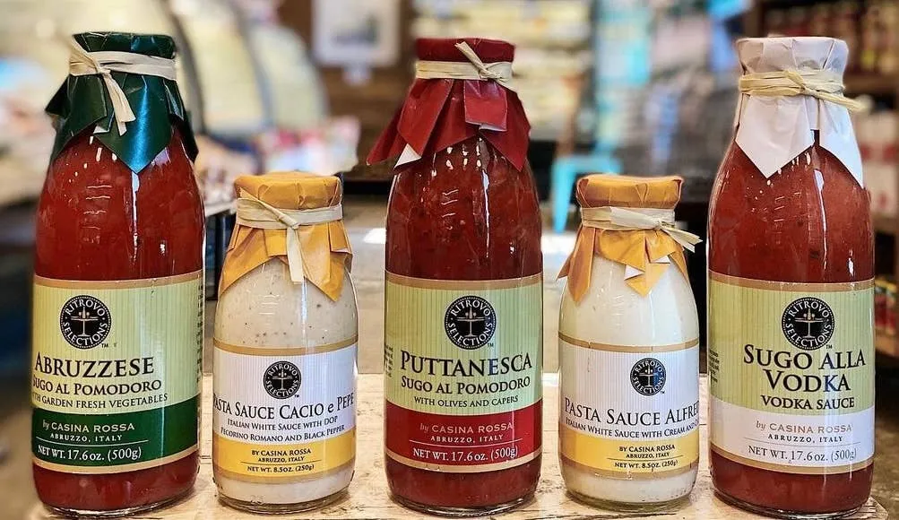 Casina Rossa Sugo Bianco Alfredo Sauce *SEE NOTE*