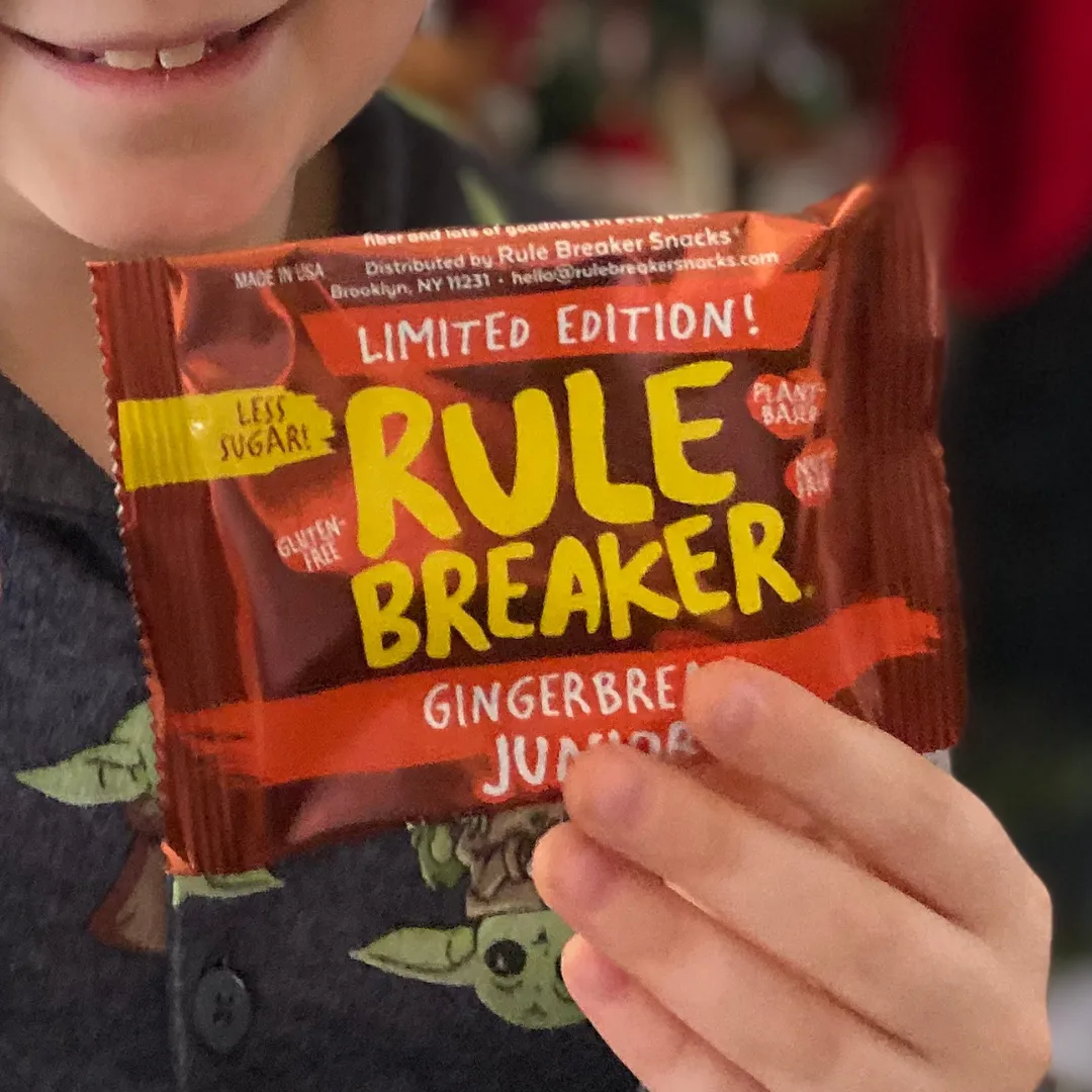 Gingerbread Cookies  |   12-Count Box