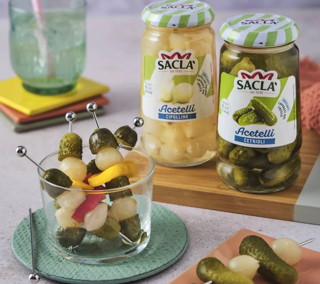 Sacla Italy Cetrolini Pickled Baby Cucumbers in Wine Vinegar 6x10.6oz