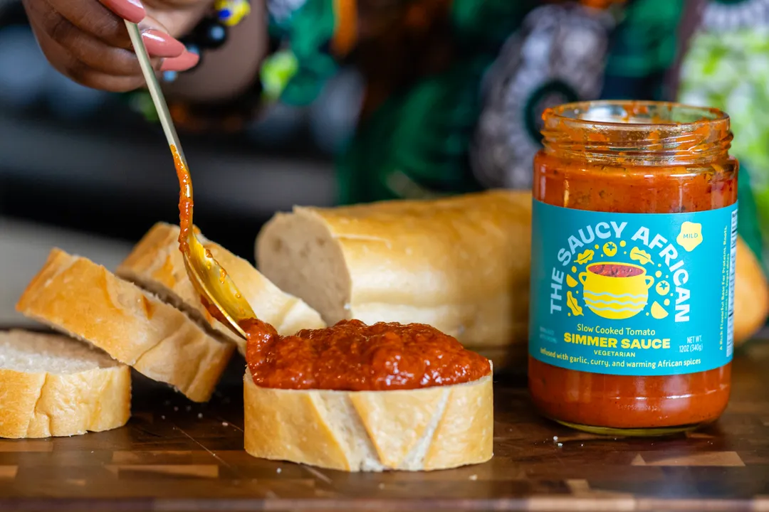 Slow-Cooked Tomato Simmer Sauce – Vegetarian (Mild)