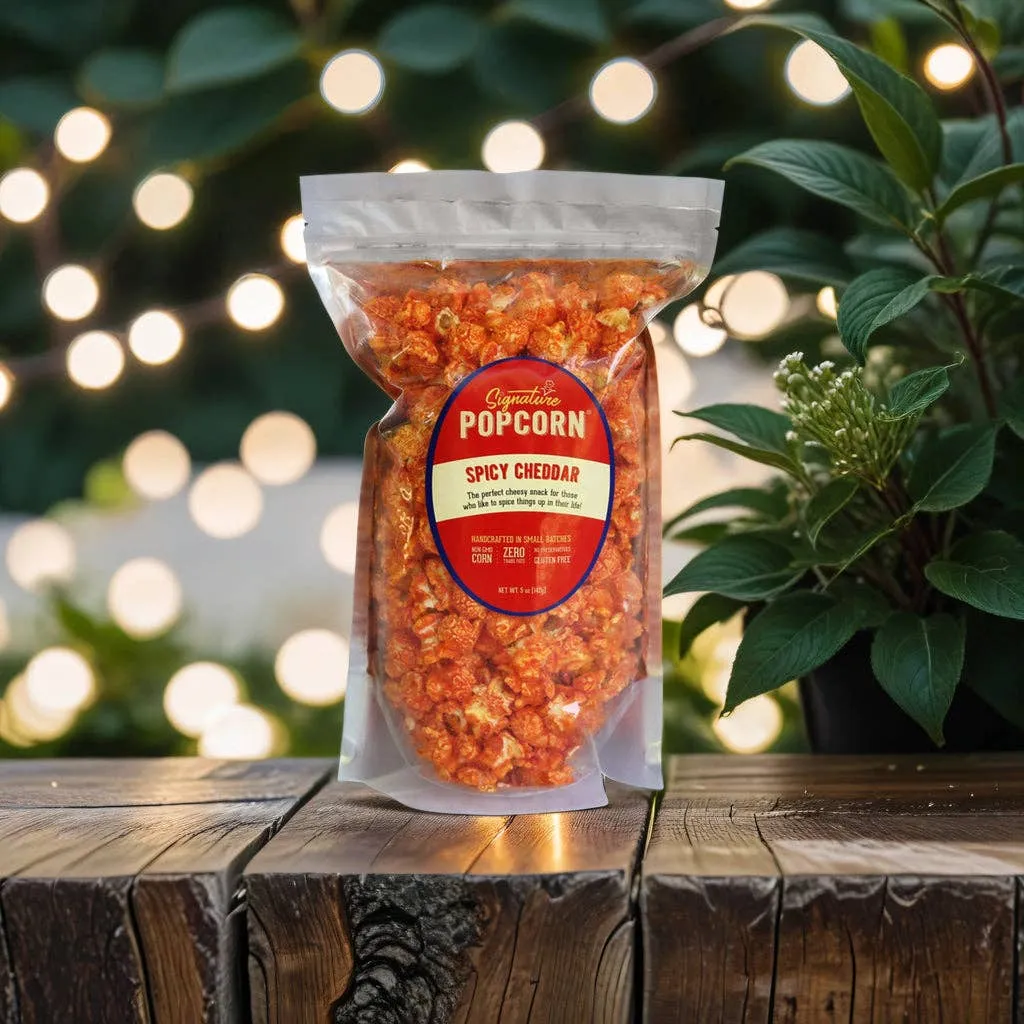 Large Gourmet Spicy Cheddar Popcorn Bag