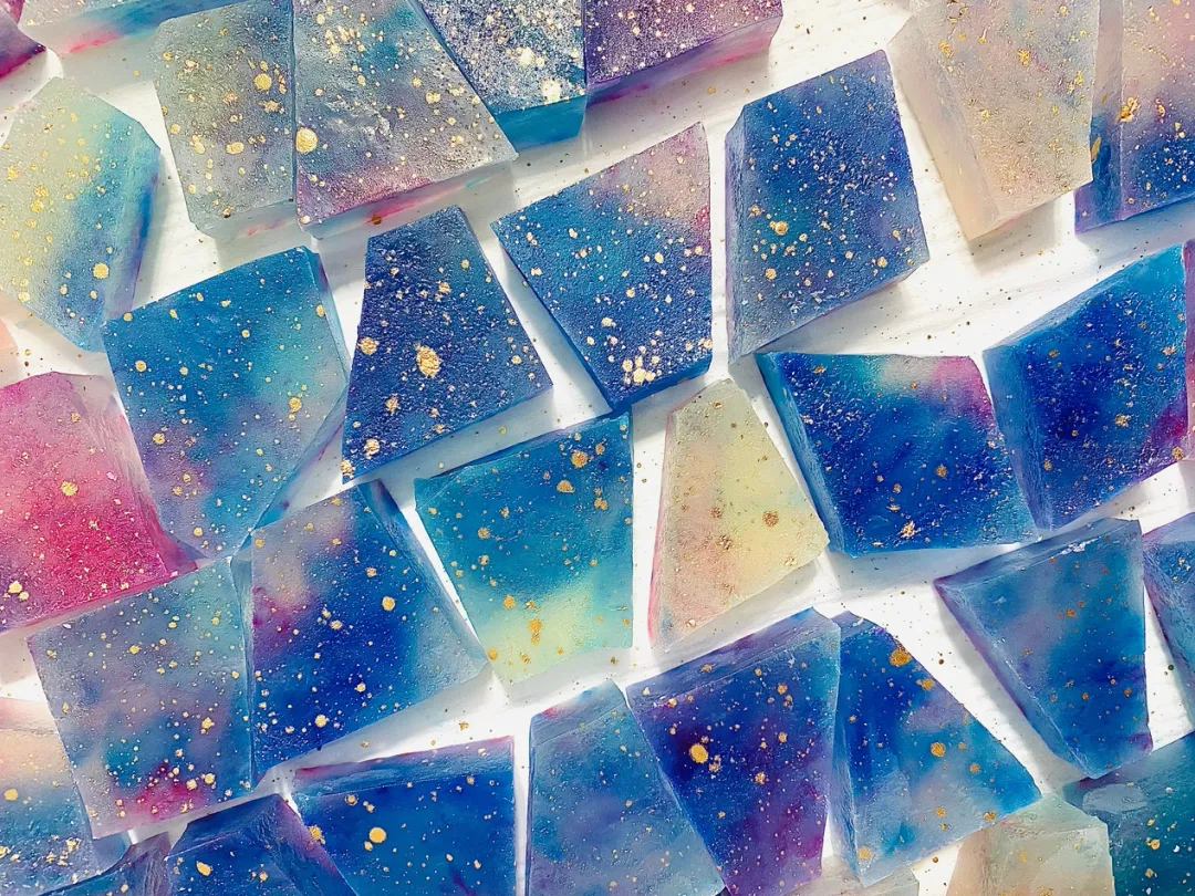 Lychee Aurora Crystal