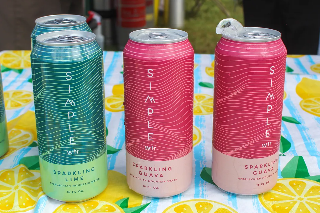 Simple Wtr - "Guava Sparkling" Mountain Water (24pk)