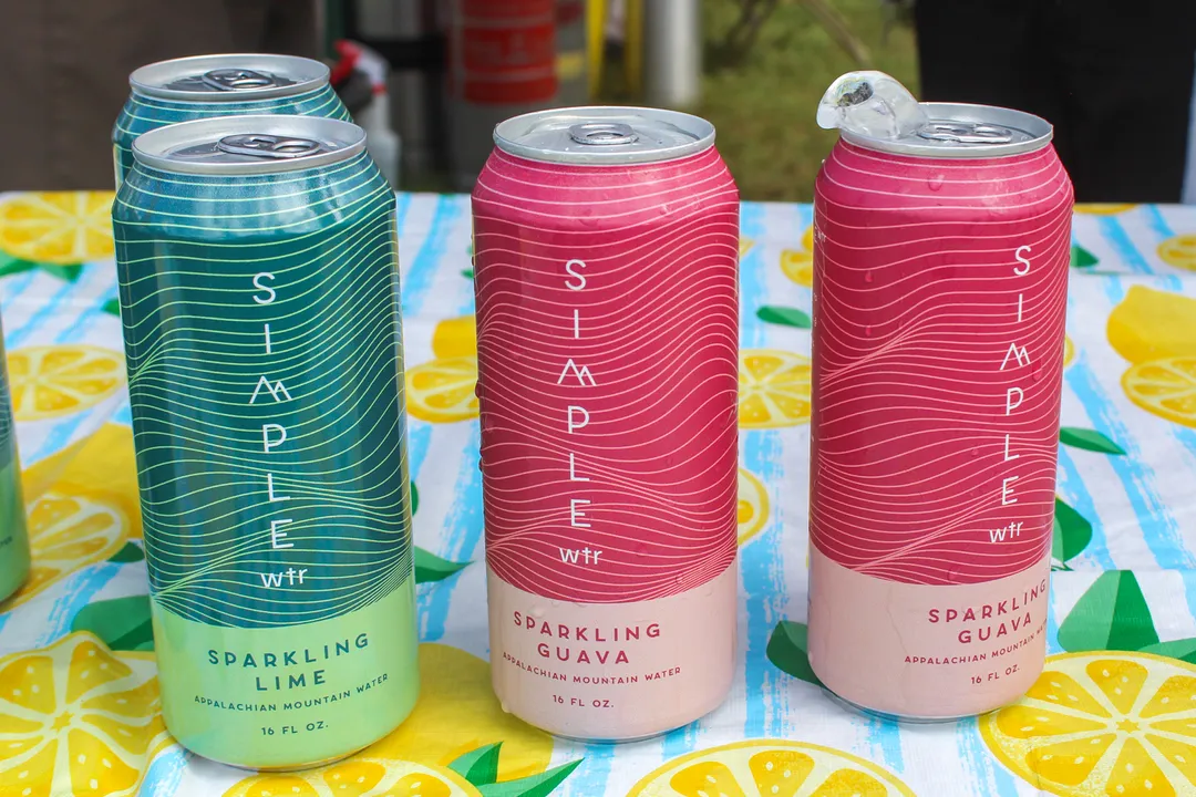Simple Wtr - "Guava Sparkling" Mountain Water (24pk)