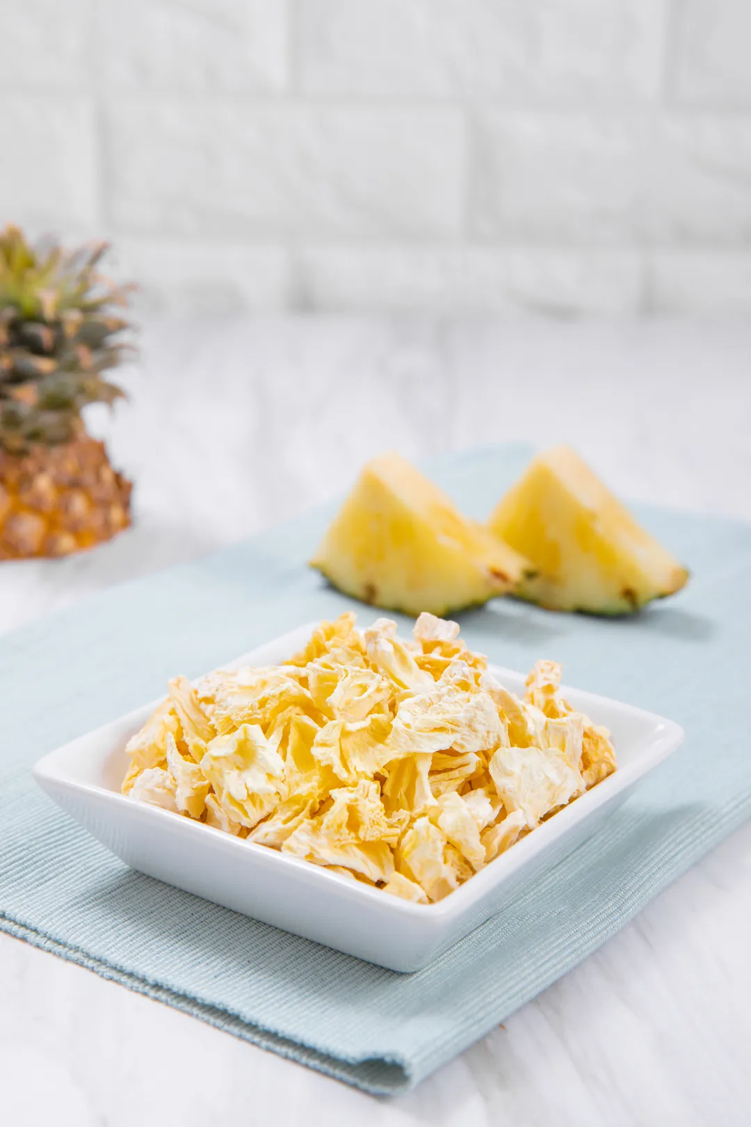Snakklub Pineapple Bites – Premium Freeze-Dried Pineapple