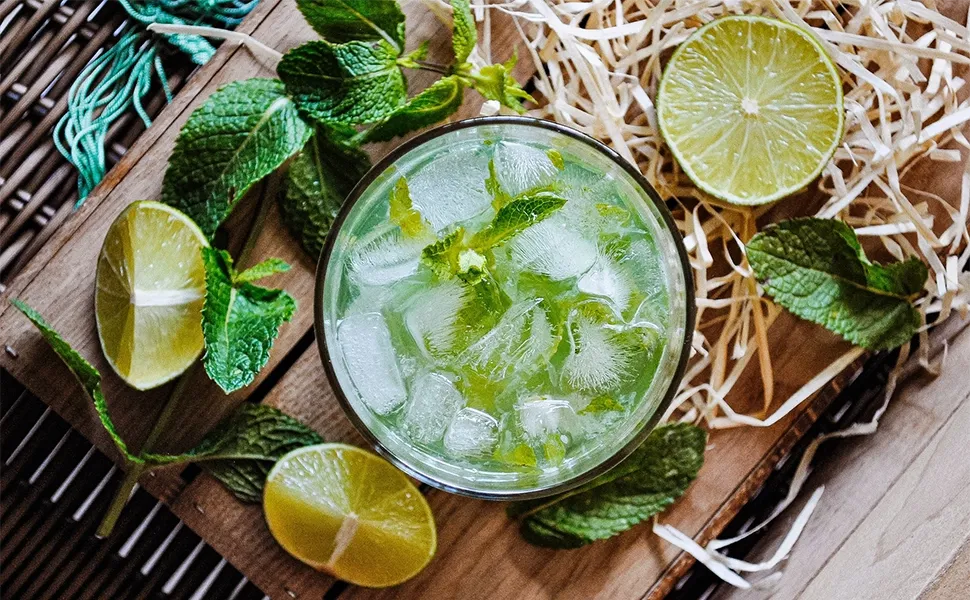 25.4 oz Mint Infused Simple Syrup