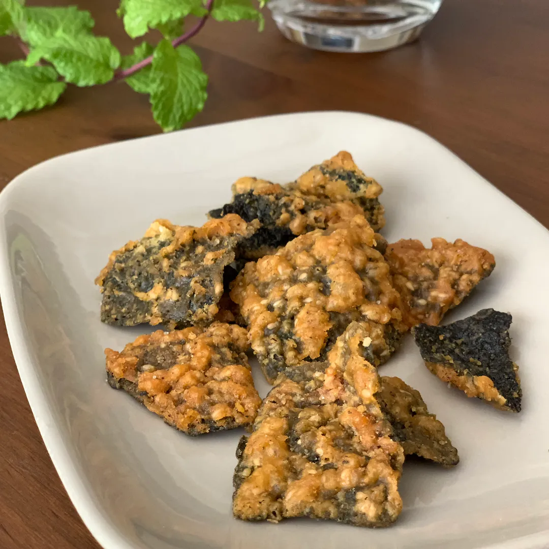 Tempura Seaweed Chips - Sriracha (1.41 oz./40g Bags)