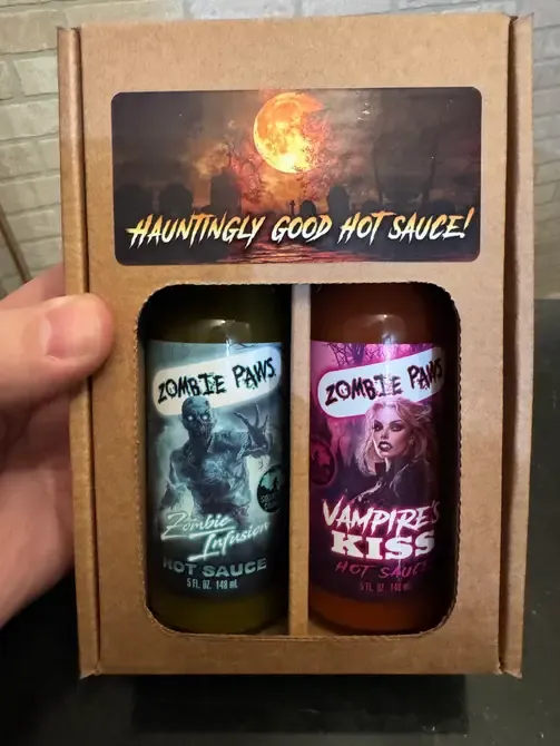Horror character Hot Sauce 2-pack Gift Set - Vampire & Zombie 