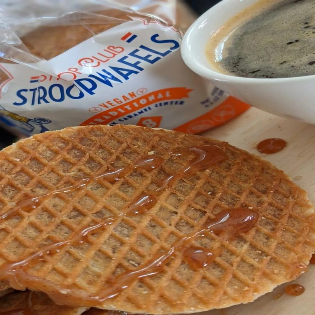 Traditional Caramel Organic and Plant Based Stroopwafel 8-pack