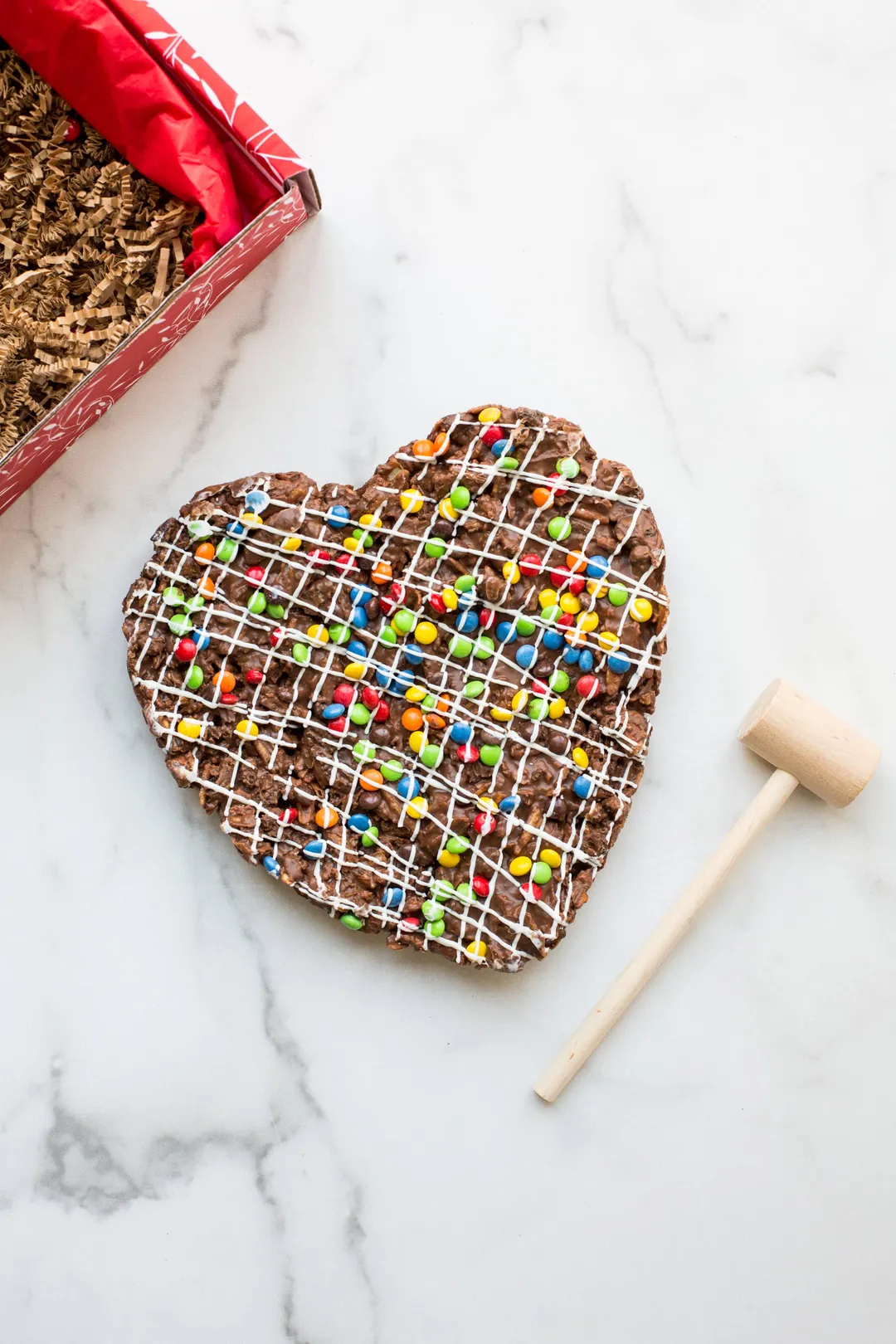 Milk Chocolate Heart Pizza Smash With Mallet