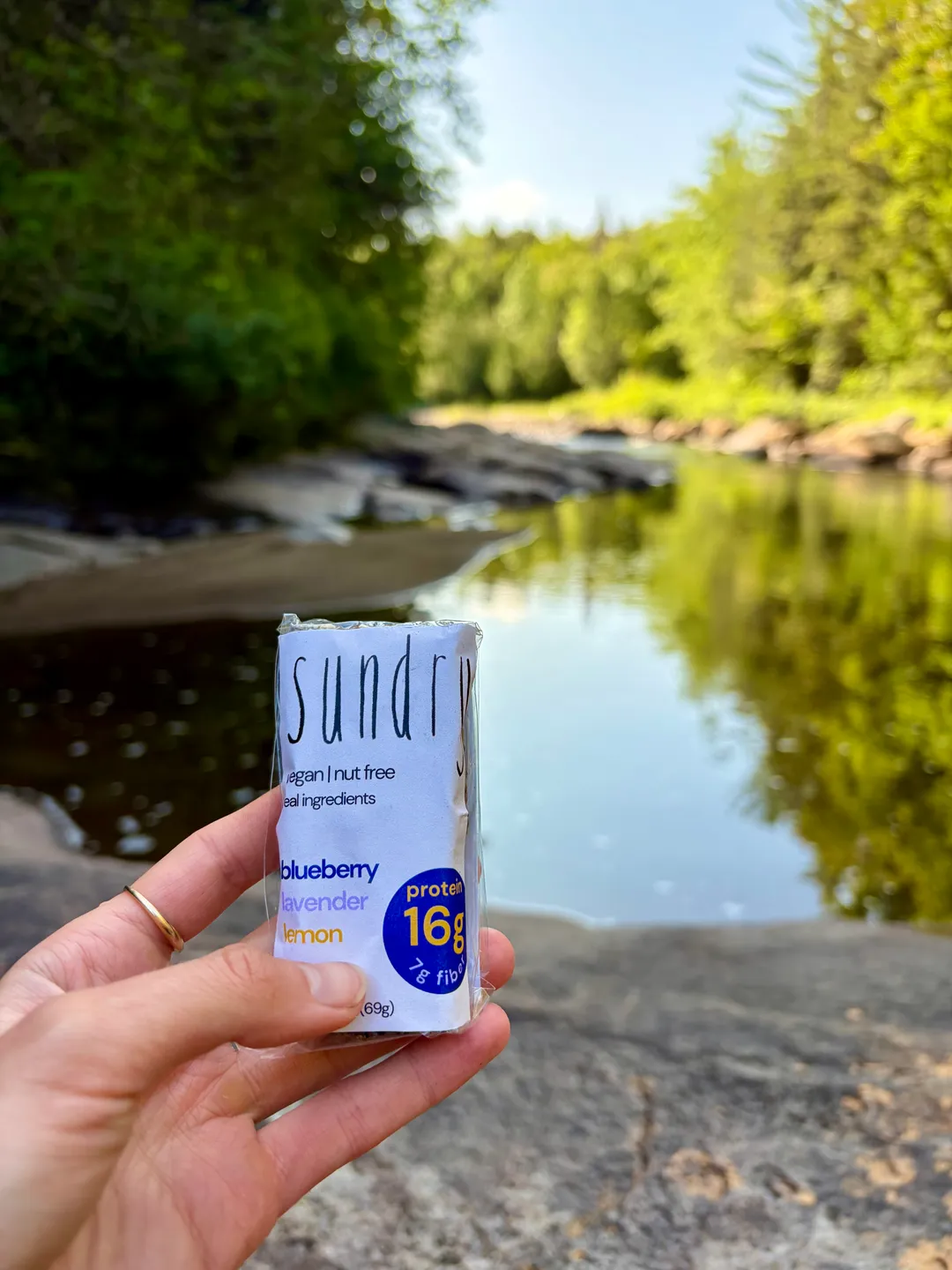 sundry bar - blueberry/lavender/lemon - 6pack