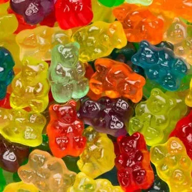 Gift Bag - 12 Flavor Gummi Bears 6 oz. bag/bow