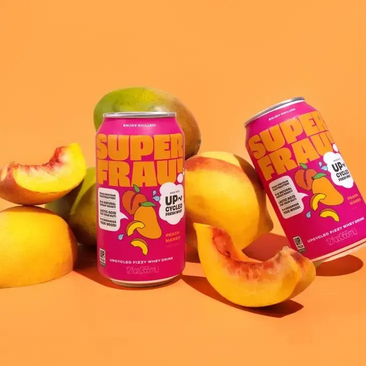 Superfrau Upcycled Fizzy Whey Drink – Peach Mango