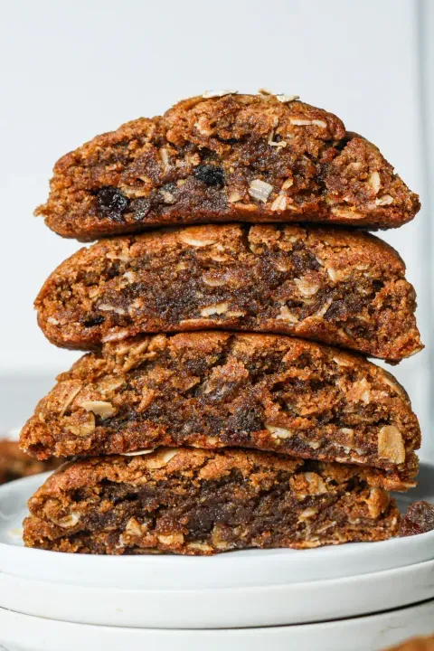 Oatmeal Raisin Cookies