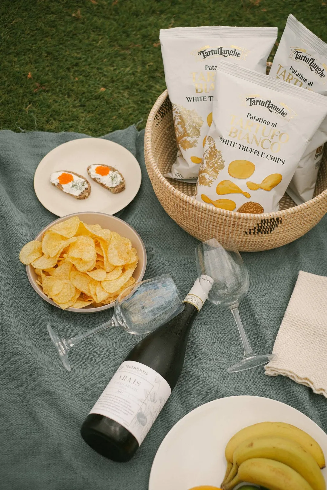 White Truffle Potato Chips - 3.53oz