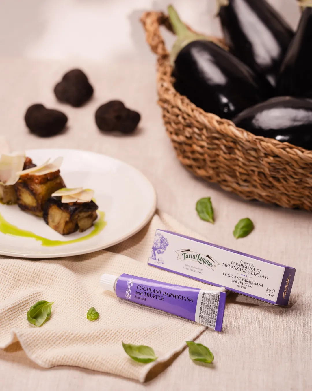 EGGPLANT PARMIGIANA AND TRUFFLE SPREAD  IN TUBE 