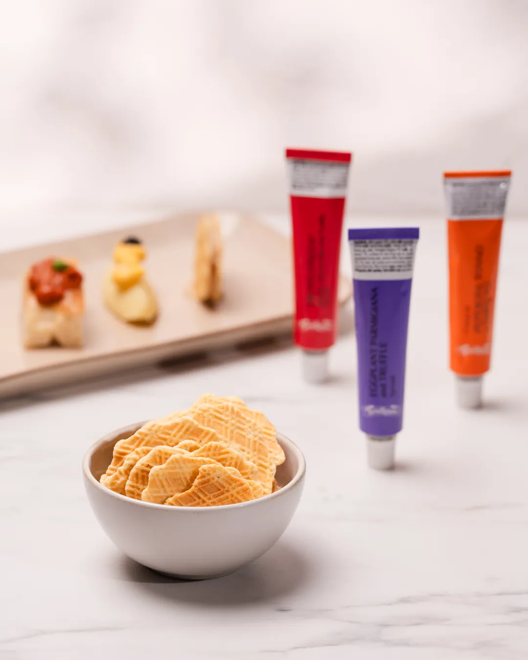 TRUFFLEPIZZA – TOMATO, MOZZARELLA AND TRUFFLE CREAM IN TUBE 