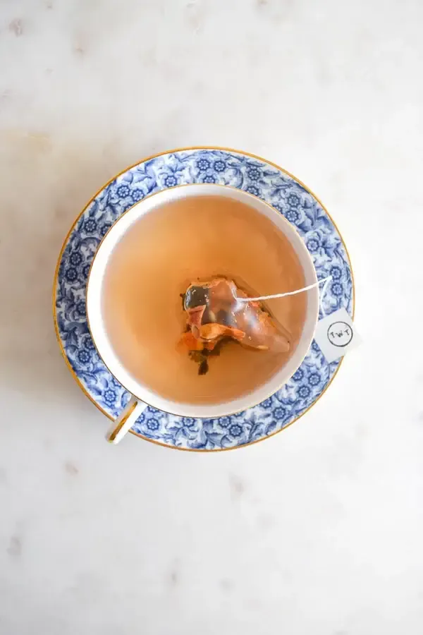 Fruit & Berry Oolong Tea Pouch (15 Tea bags) for retail