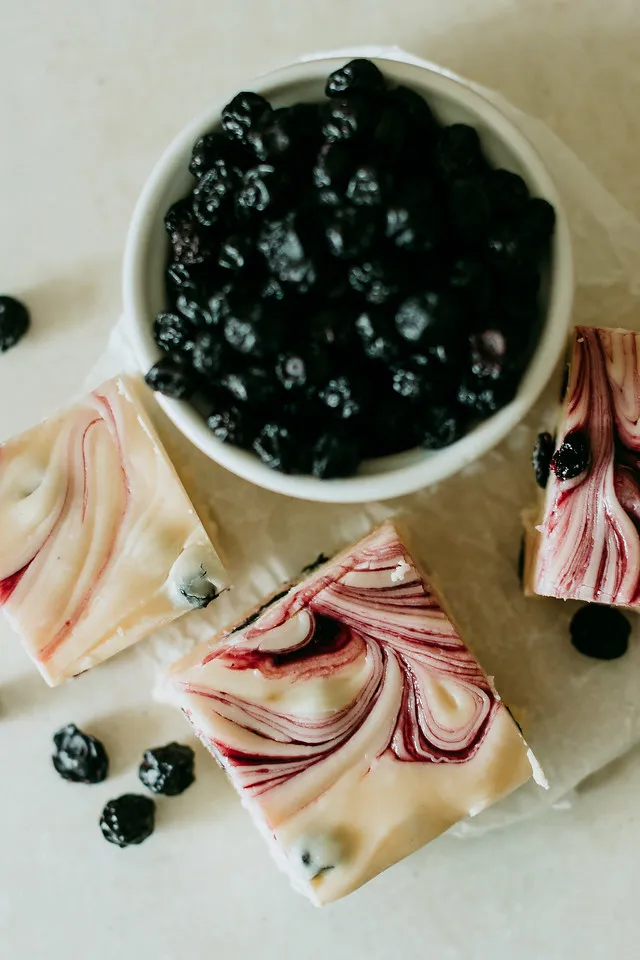 Blueberry & Cream Fudge 8oz