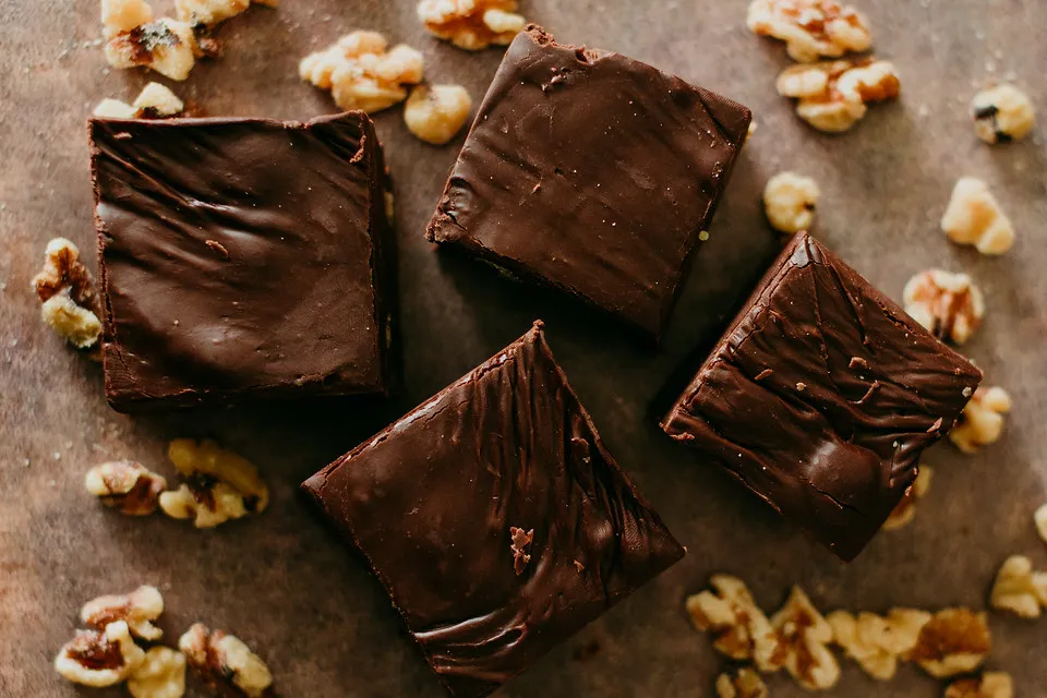 Chocolate Walnut Fudge 8oz