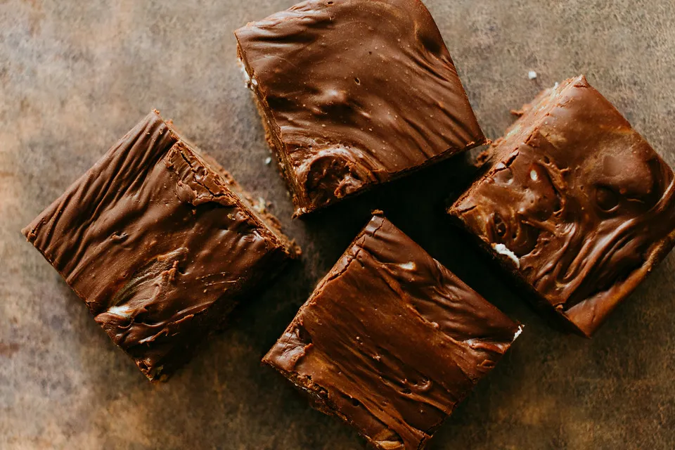 Rocky Road Fudge 8oz