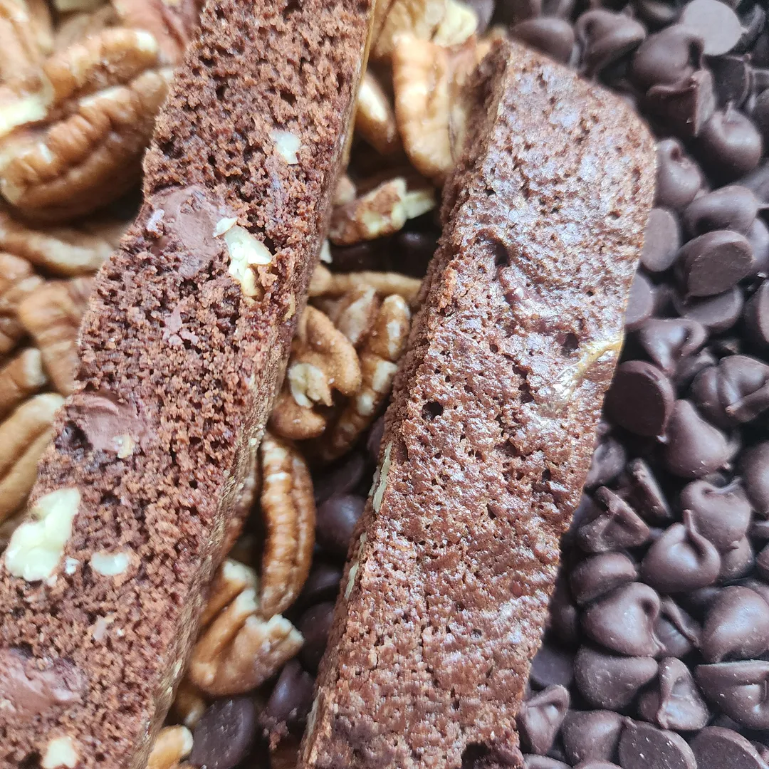 Biscotti - Brownie Pecan