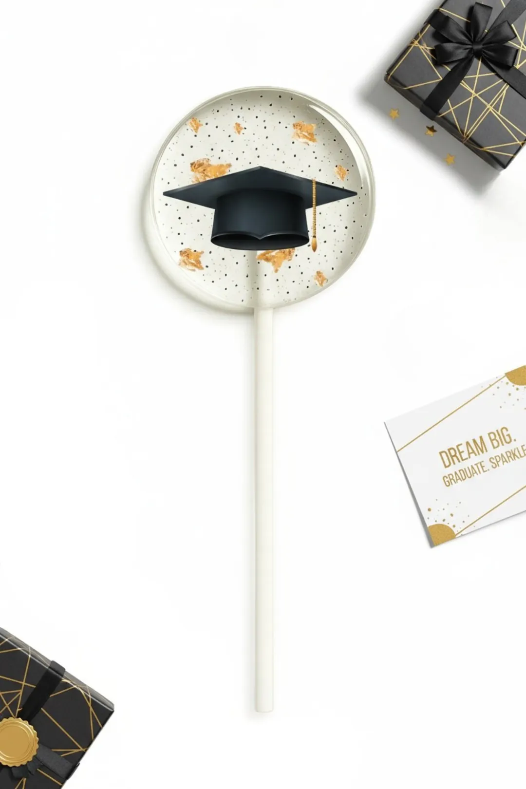 Graduation Lollipops – Graduation Cap with Gold Lollipops