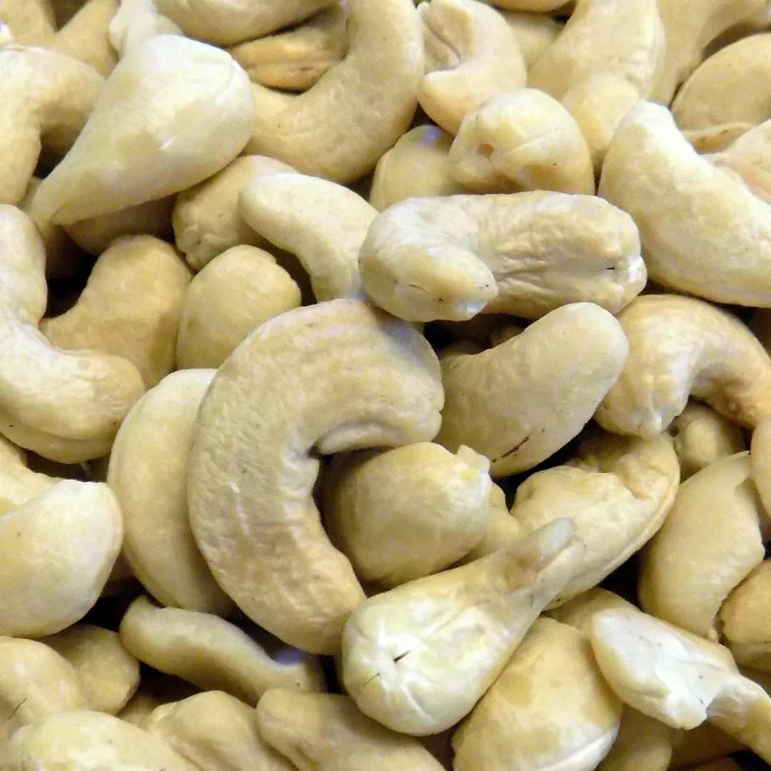 Bulk Cashews, Raw Whole ORGANIC variant